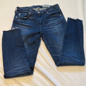 AG women’s size 26 The Prima crop,  cigarette crop excellent shape.